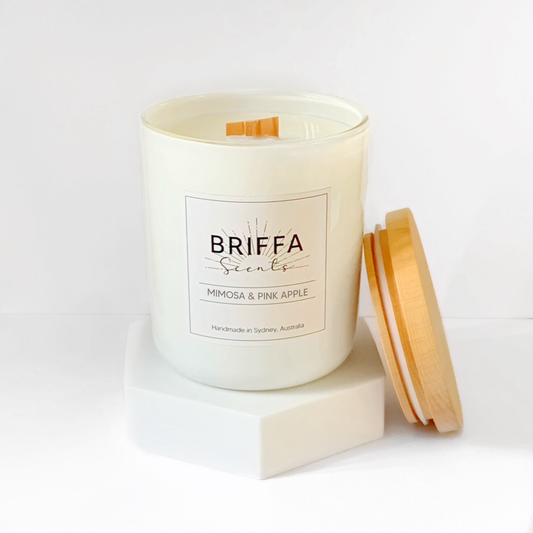 Small White Classic Candle - Discontinuing Scents